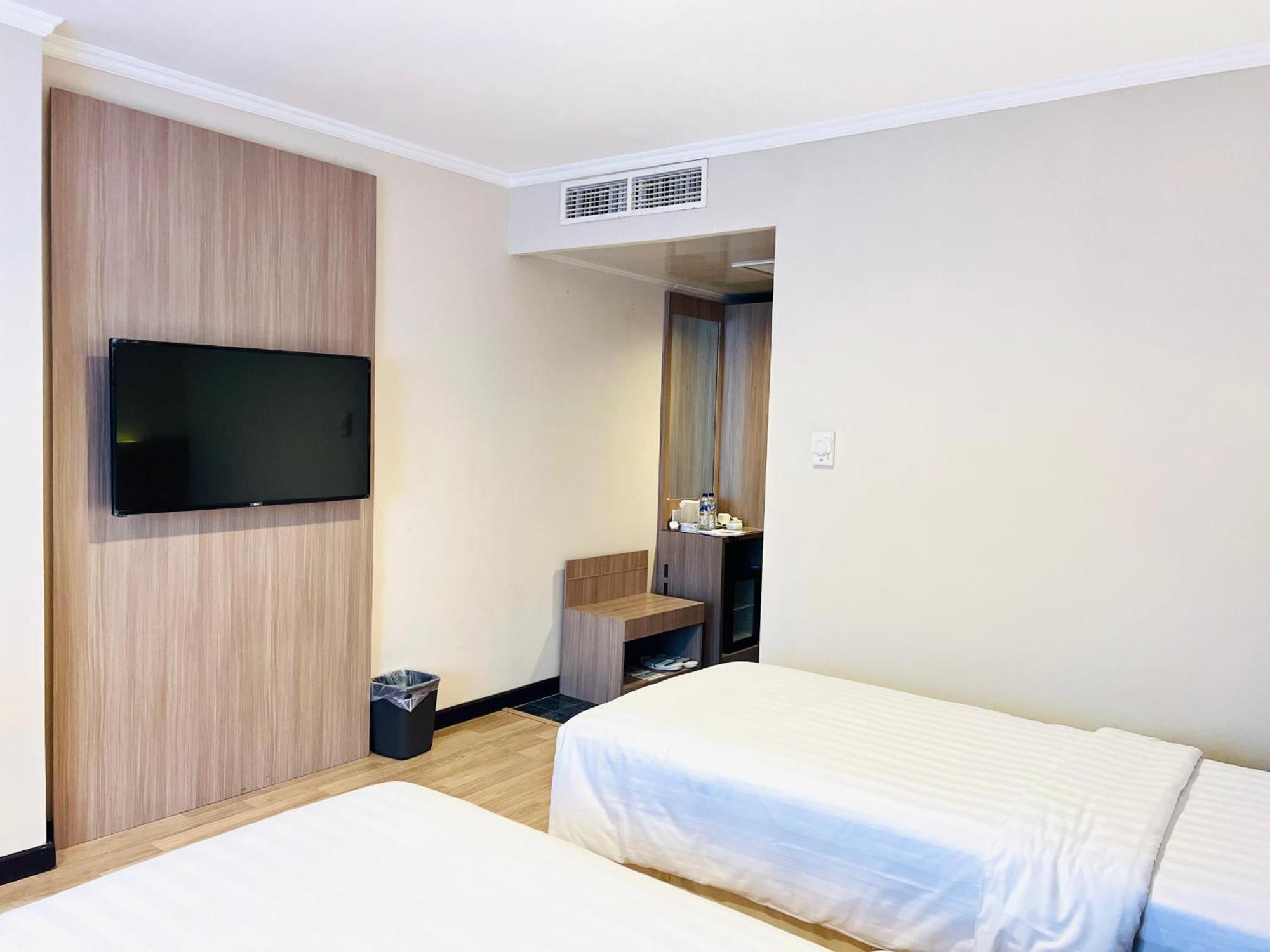 Royal Asia Hotel Palembang Exterior foto
